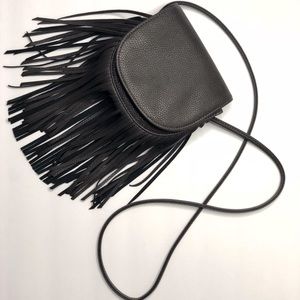 Small crossbody bag with tassels